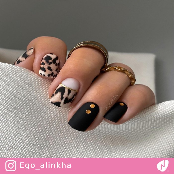 Nails with Leopard Print Wrap
